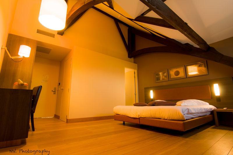 Het Godshuis Hotel Sint-Laureins Luaran gambar