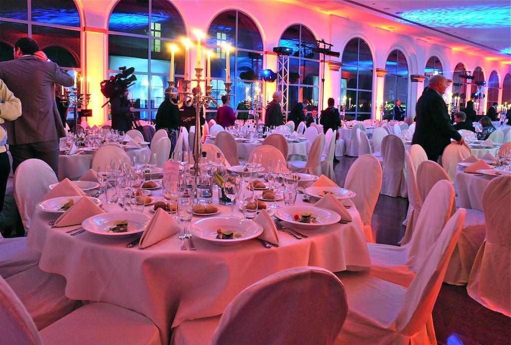 Het Godshuis Hotel Sint-Laureins Luaran gambar