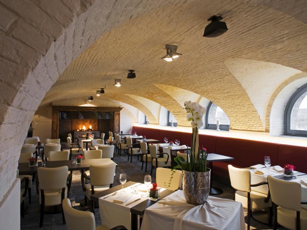 Het Godshuis Hotel Sint-Laureins Luaran gambar